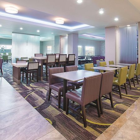 La Quinta By Wyndham Arlington North 6 Flags Dr Otel Dış mekan fotoğraf