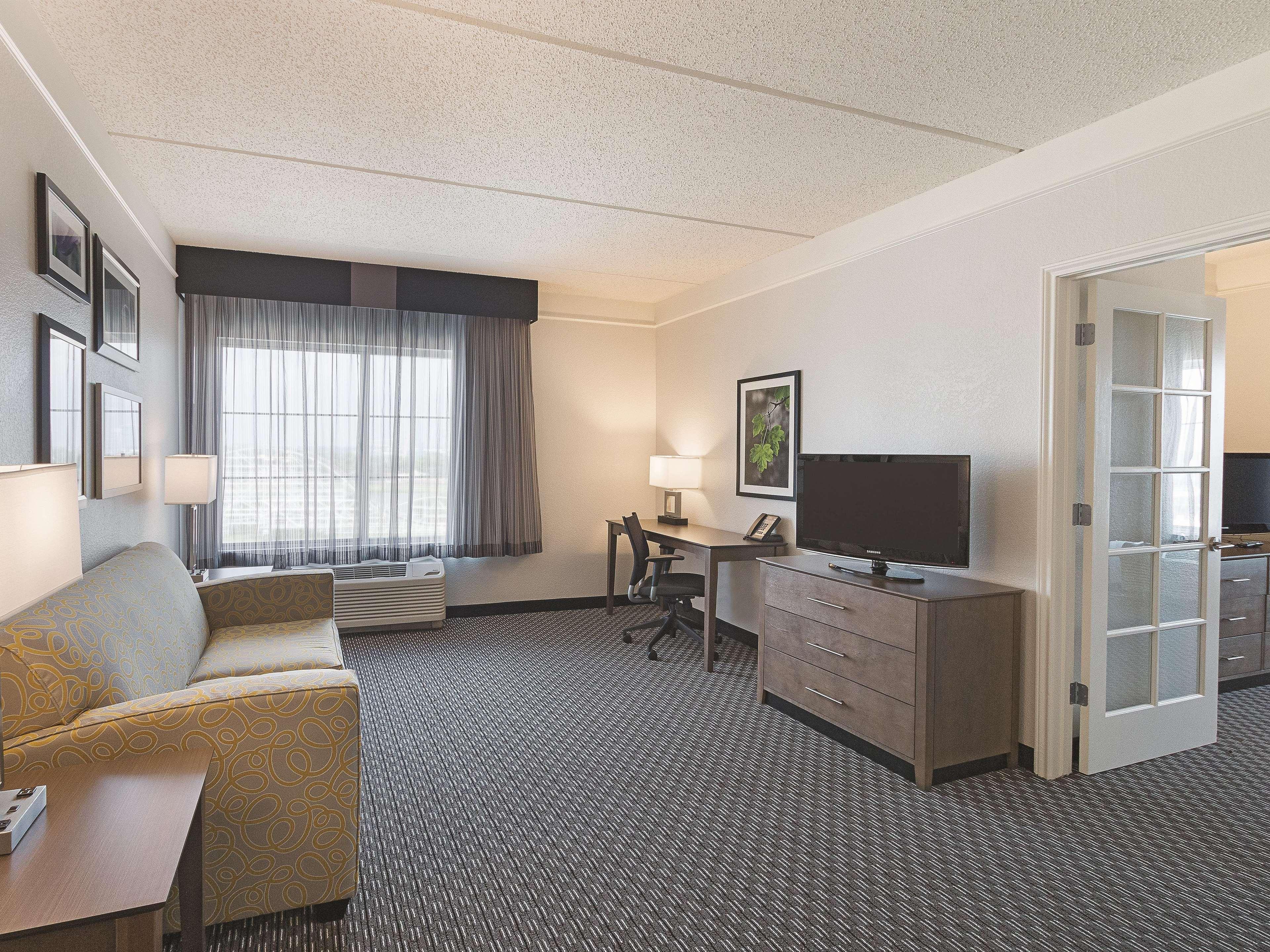 La Quinta By Wyndham Arlington North 6 Flags Dr Otel Dış mekan fotoğraf