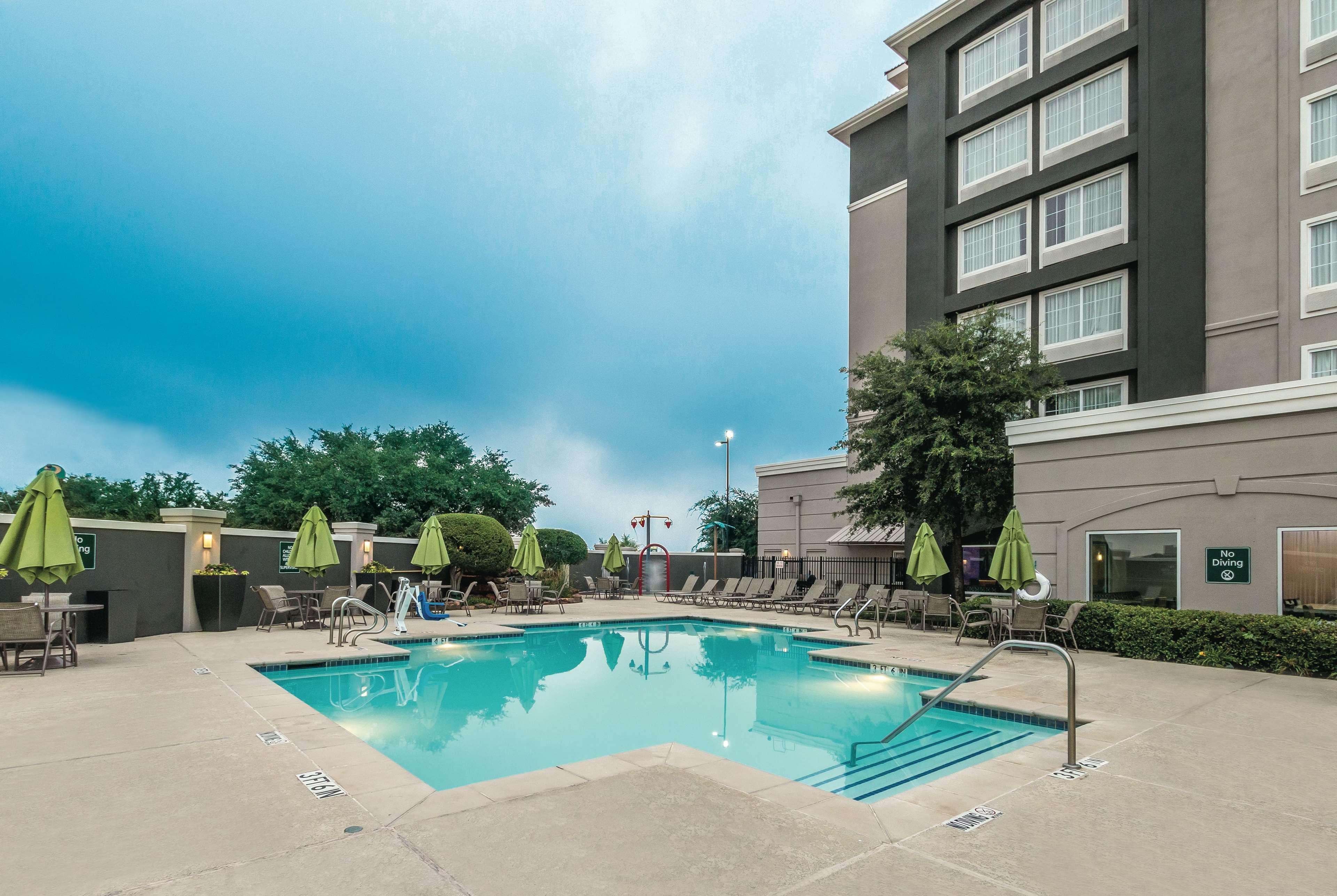 La Quinta By Wyndham Arlington North 6 Flags Dr Otel Dış mekan fotoğraf