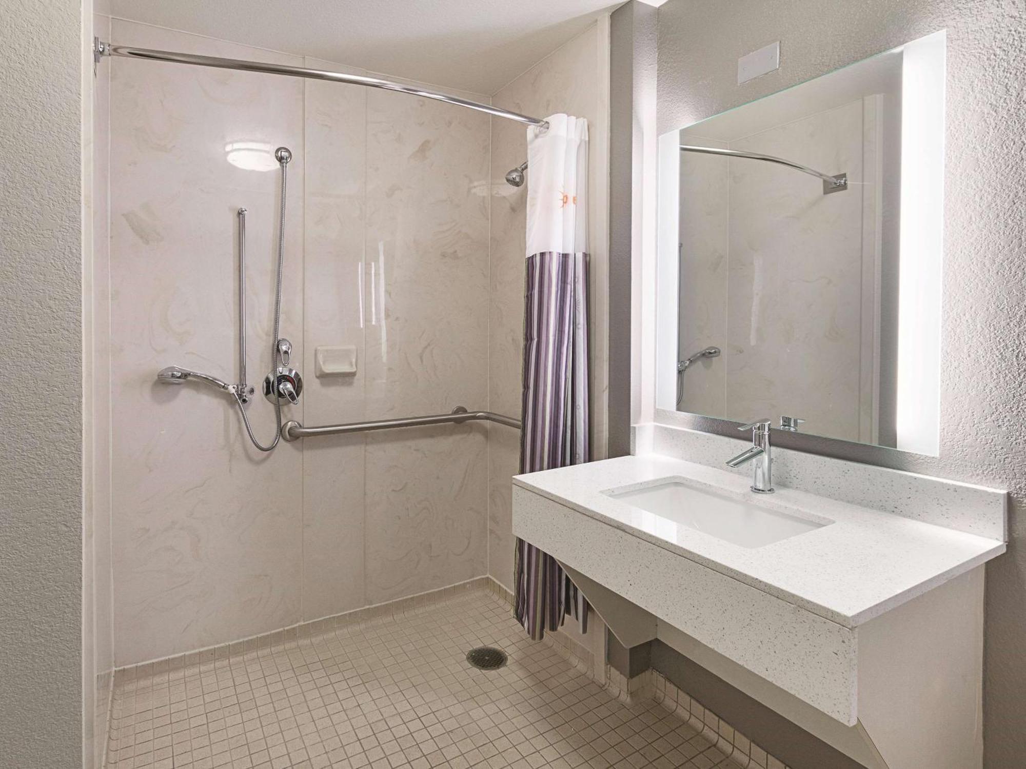 La Quinta By Wyndham Arlington North 6 Flags Dr Otel Dış mekan fotoğraf
