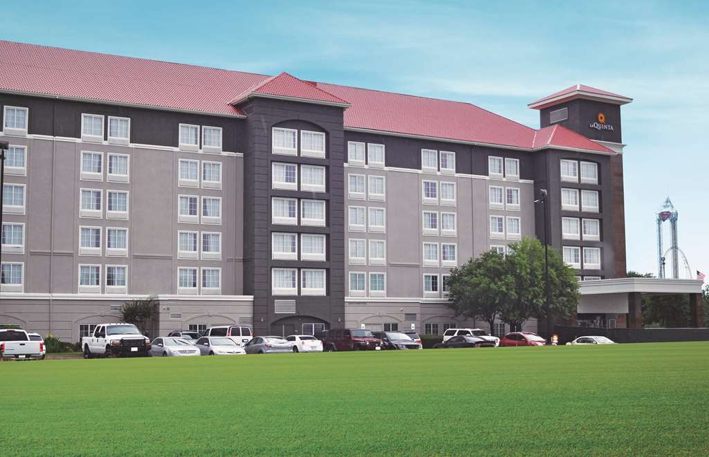 La Quinta By Wyndham Arlington North 6 Flags Dr Otel Dış mekan fotoğraf